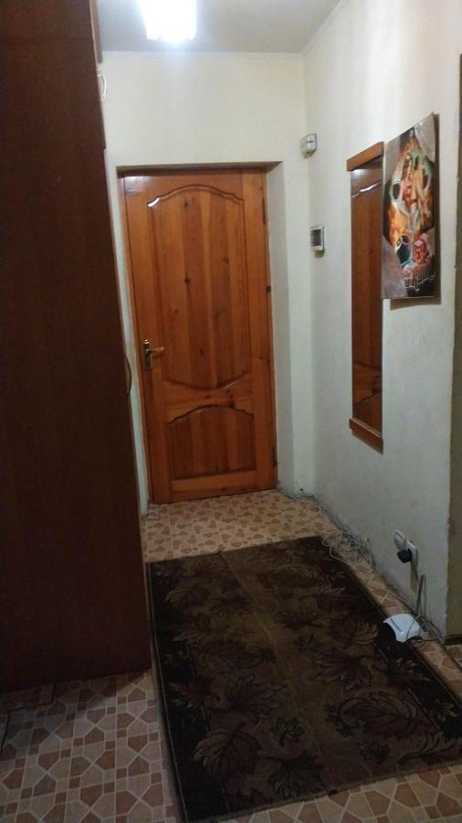 Flats Apartment Izyum ภายนอก รูปภาพ
