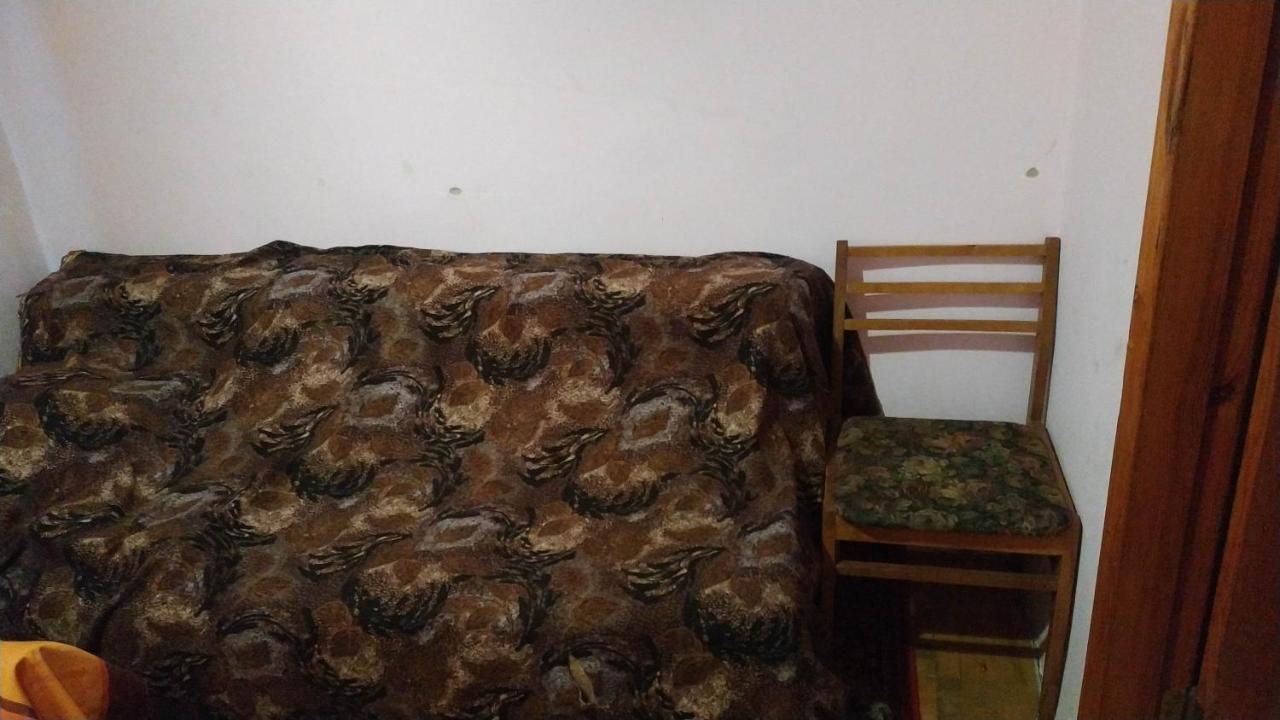 Flats Apartment Izyum ภายนอก รูปภาพ