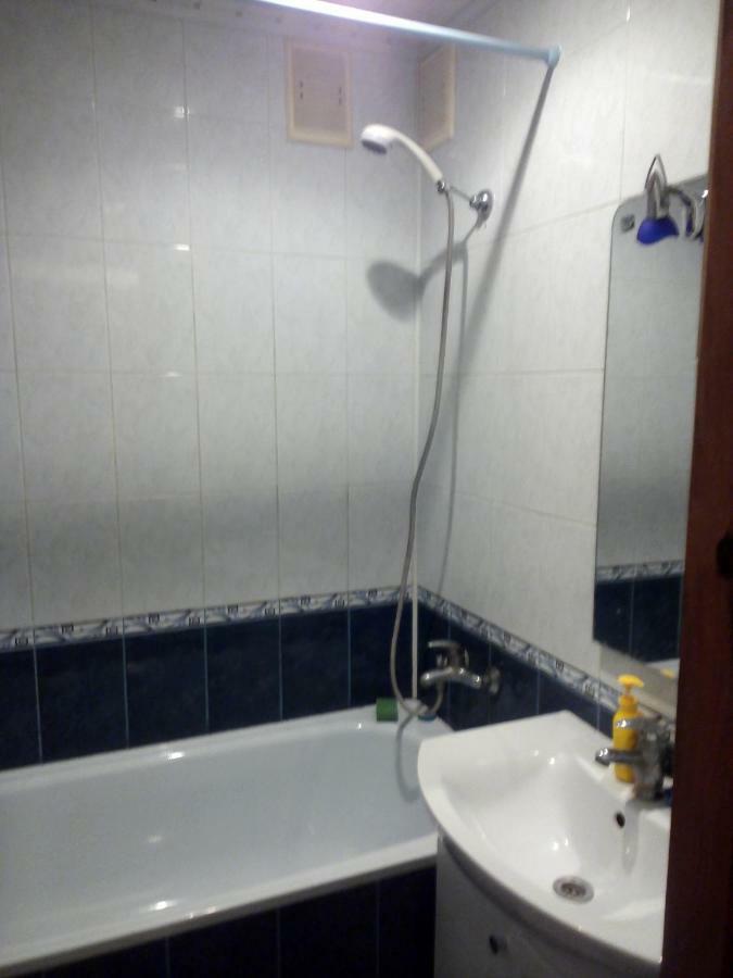 Flats Apartment Izyum ภายนอก รูปภาพ